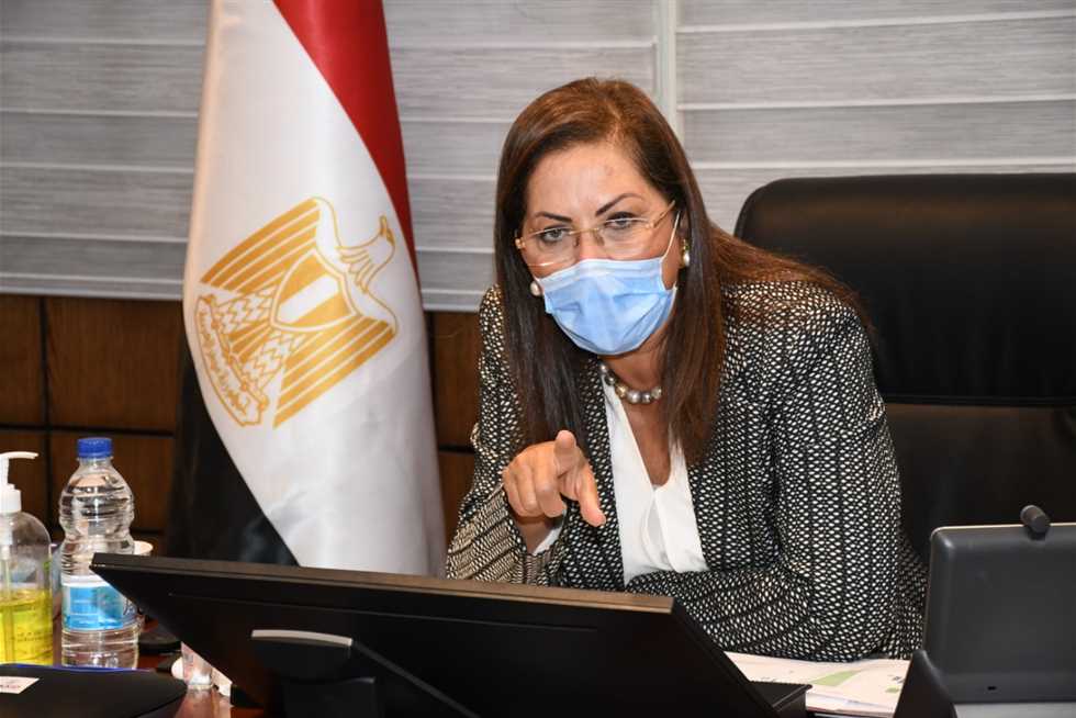 هالة السعيد وزيرة التخطيط 