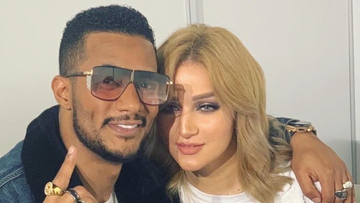 محمد رمضان وزوجته 