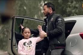 الفنان أحمد زاهر