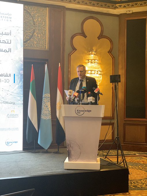 ريتشارد ديكتوس