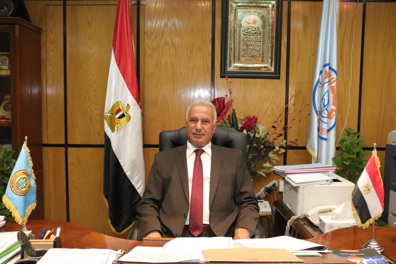 عميد كلية الهندسة الزراعية