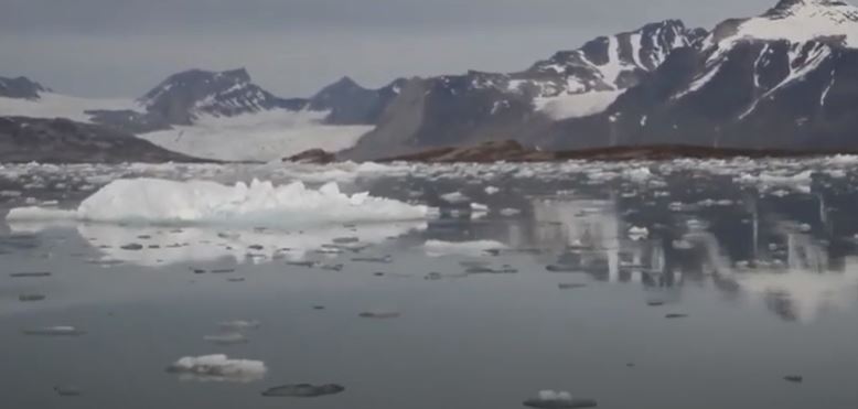 القطب الشمالي 