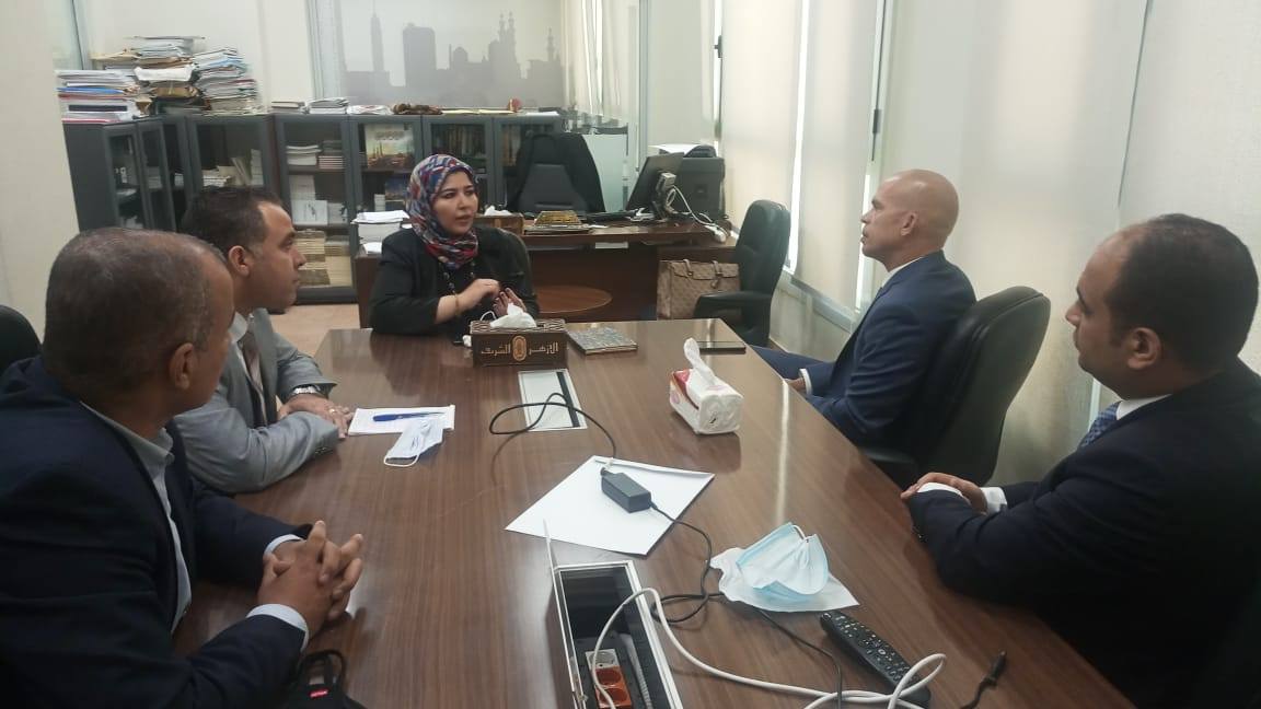 مسؤول سياسي بالسفارة الأمريكية يثمن جهود مرصد الأزهر مسؤول سياسي بالسفارة الأمريكية يثمن جهود مرصد الأزهر