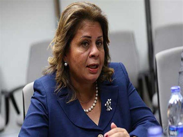النائبة الراحلة منى منير
