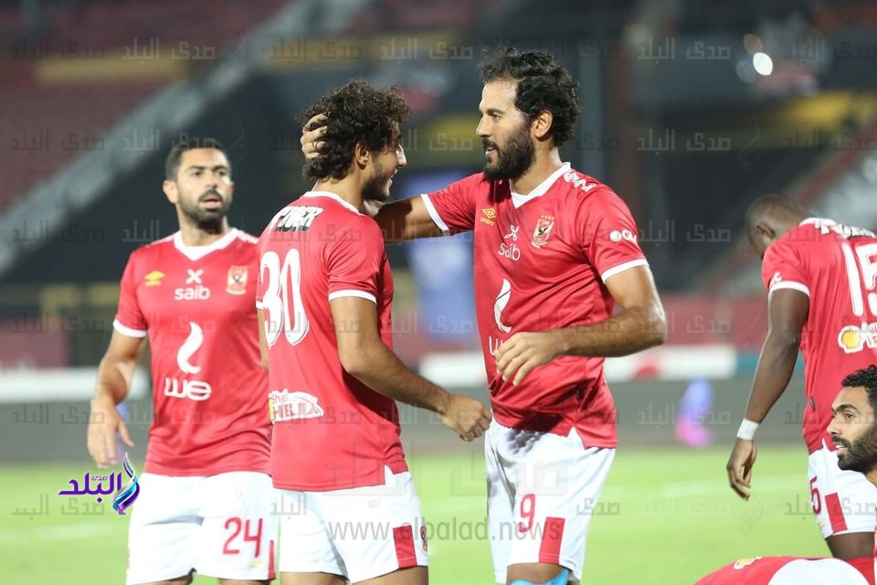 لاعبي النادي الأهلي 