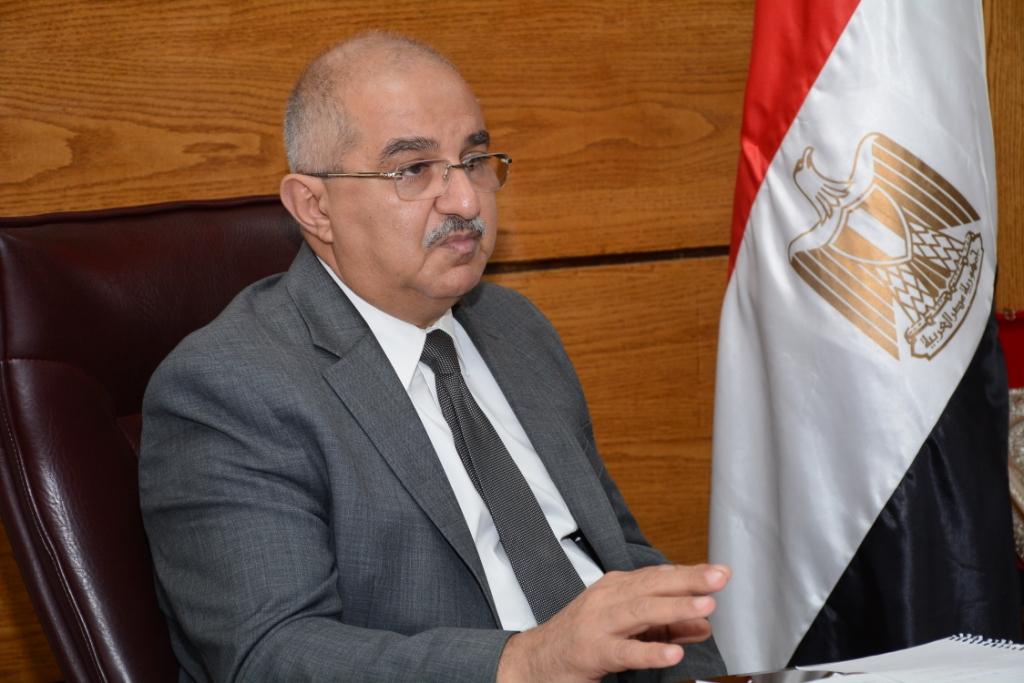  رئيس جامعة أسيوط