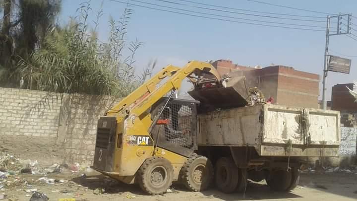 رفع 42 ألف طن قمامة خلال شهر سبتمبر بمحافظة الفيوم