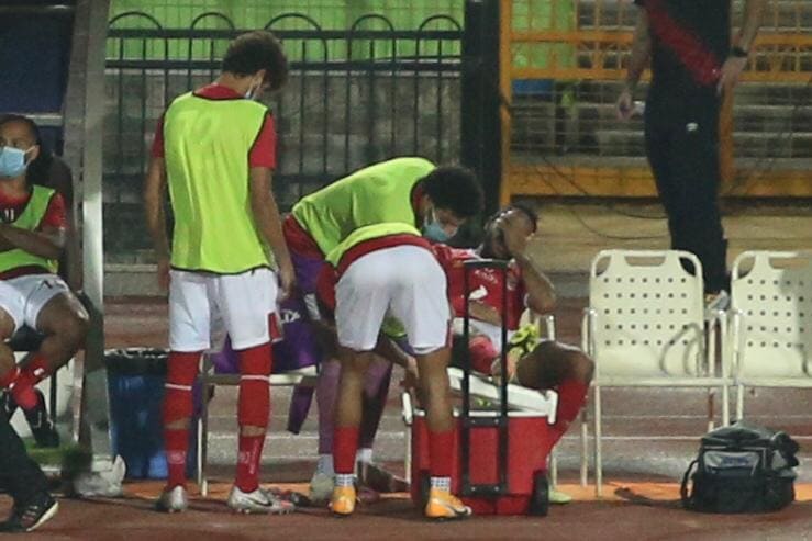 كهربا لاعب الأهلي الحالي والزمالك السابق