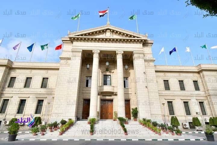 جامعة القاهرة 