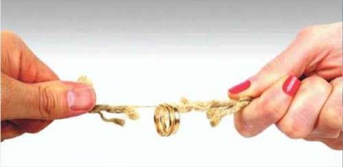 حكم رد الهدايا بعد فسخ الخطوبة .. خطأ شائع تقع فيه الفتيات