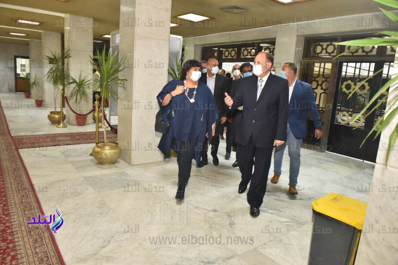محافظ أسيوط يستقبل وزيرة الثقافة