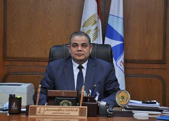 رئيس جامعة كفر الشيخ