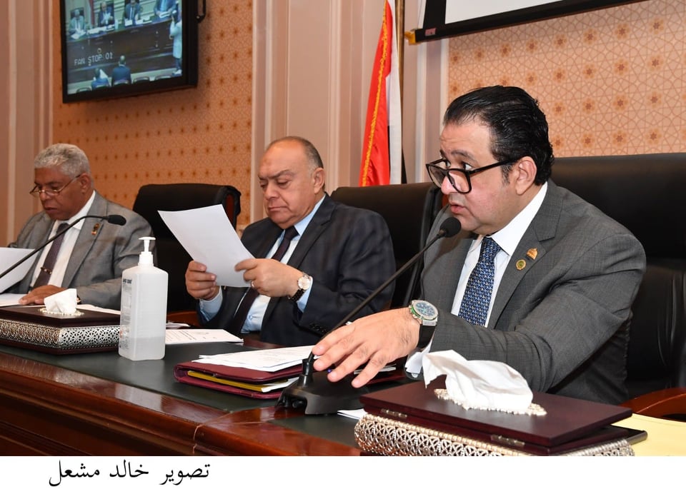 اجتماع لجنة النقل والمواصلات بالبرلمان