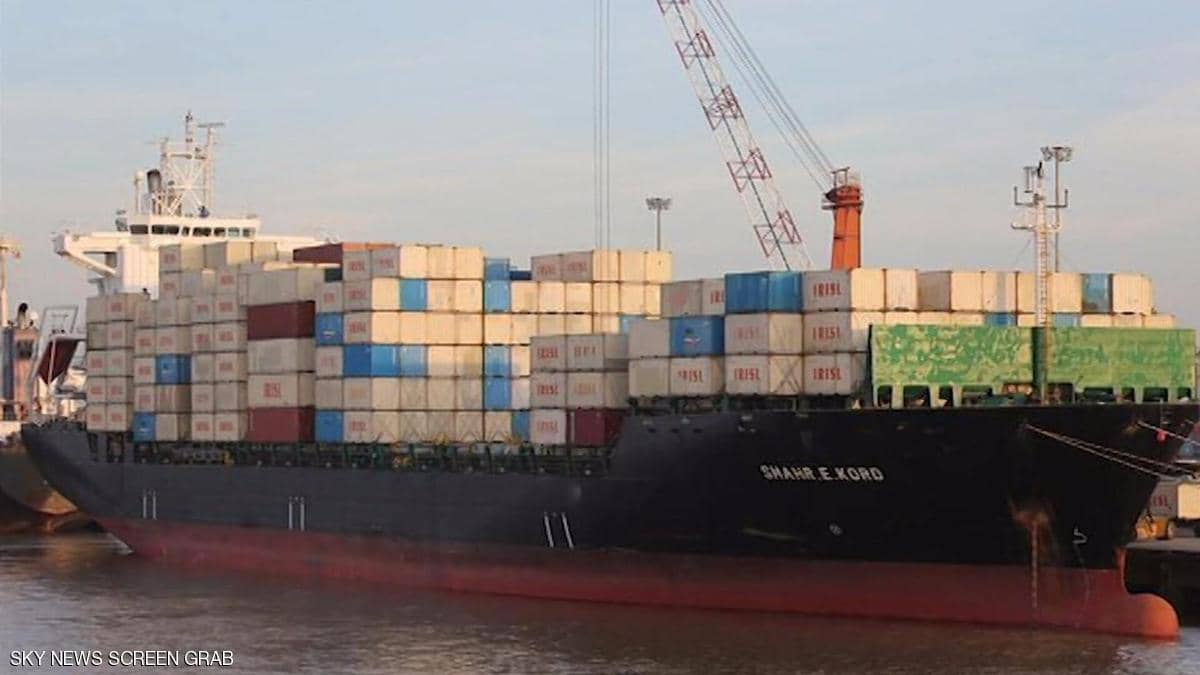 إيران تعلن تعرض سفينة تجارية لهجوم في المتوسط