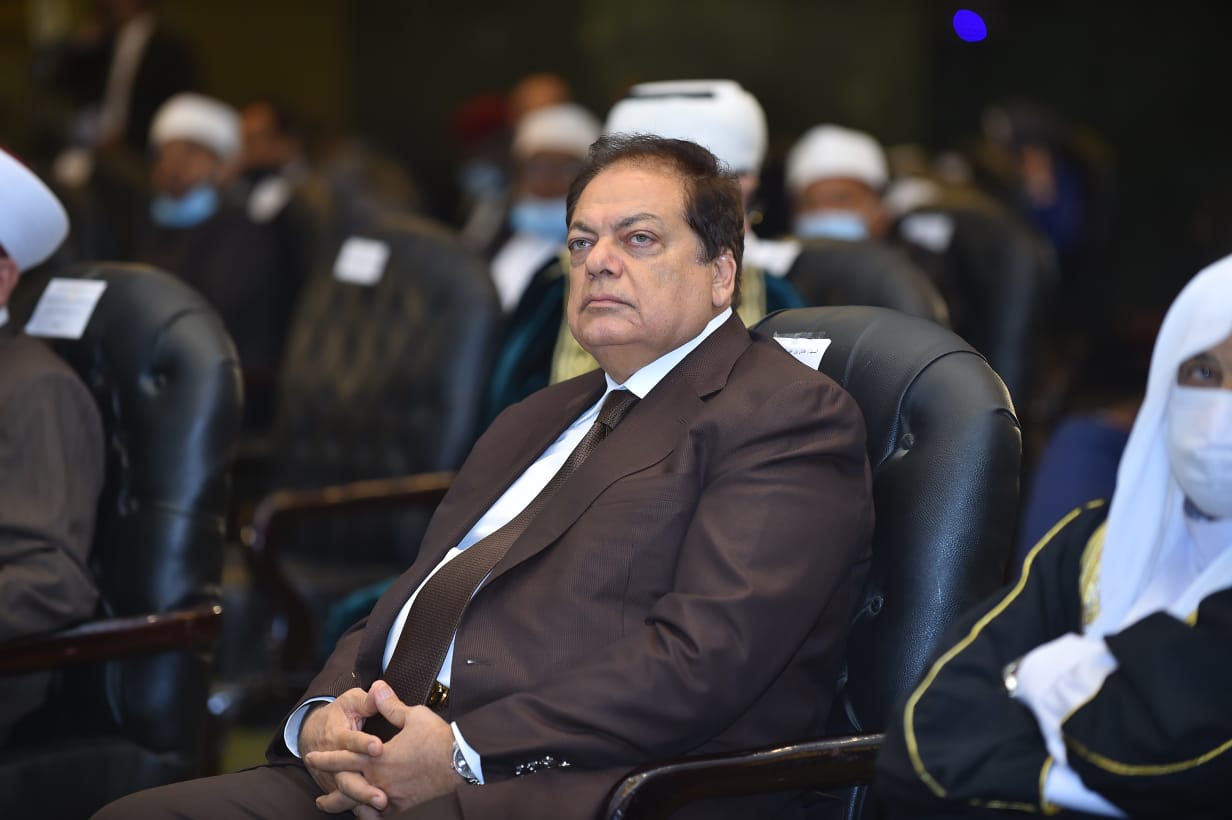 النائب محمد أبو العينين 