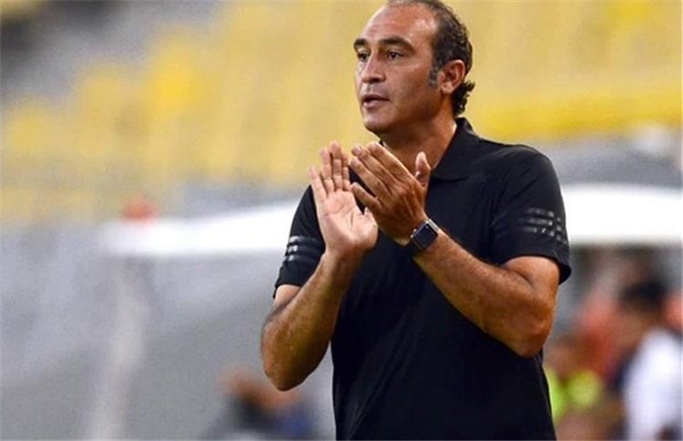 علي ماهر المدير الفني للمصري