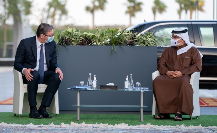 ولي عهد البحرين يستقبل رئيس صربيا