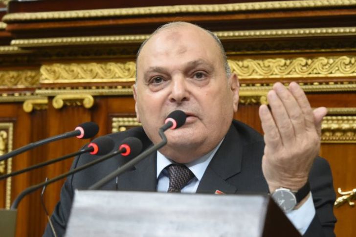 الراحل النائب كمال عامر