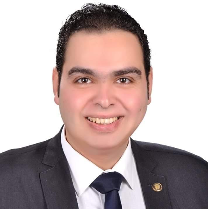  الدكتور محمد هشام سعودى