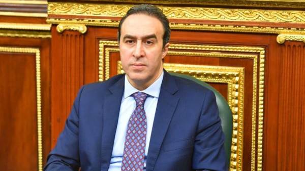 المستشار أحمد مناع المستشار أحمد مناع