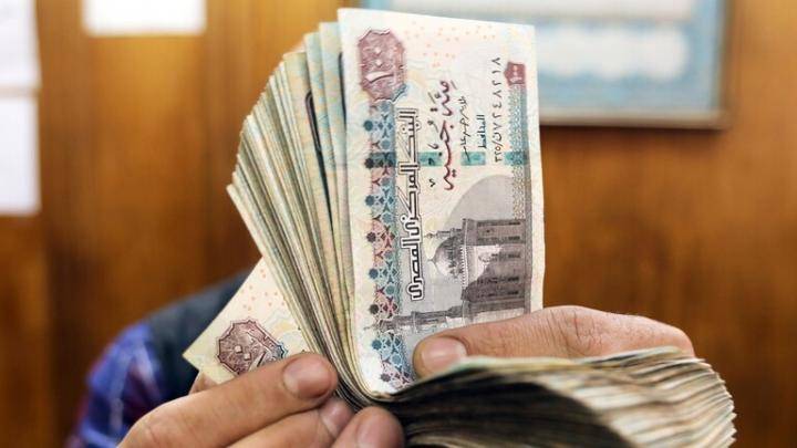 ترقية الموظفين بامر السيسي