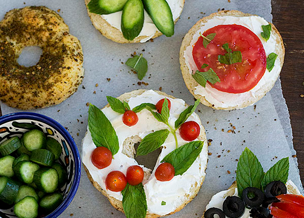 طريقة عمل البيغل بالزعتر