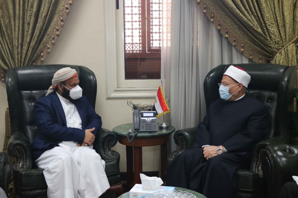 مفتي الجمهورية خلال استقباله لوزير الأوقاف اليمني