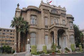 جامعة عين شمس 