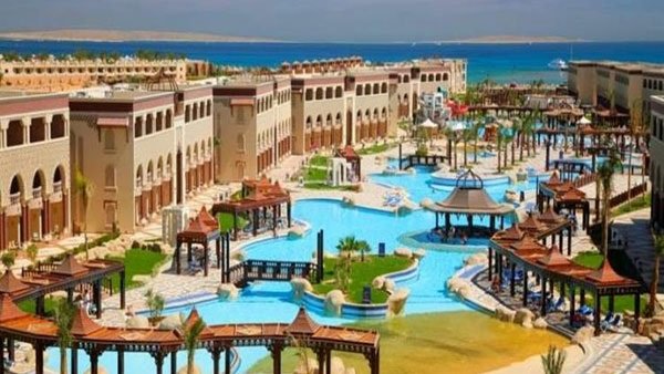 الفنادق 