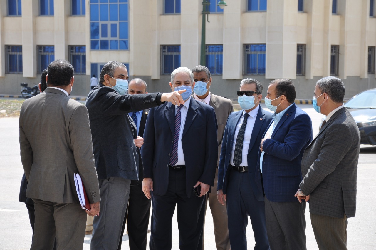 رئيس جامعة كفرالشيخ اليوم الخميس