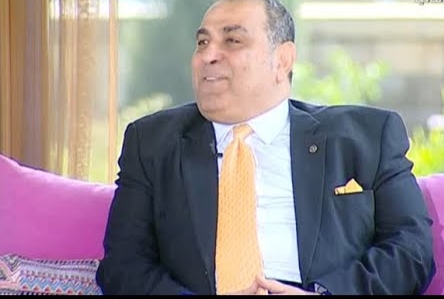 الدكتور ممدوح مهدي عميد كلية الطب