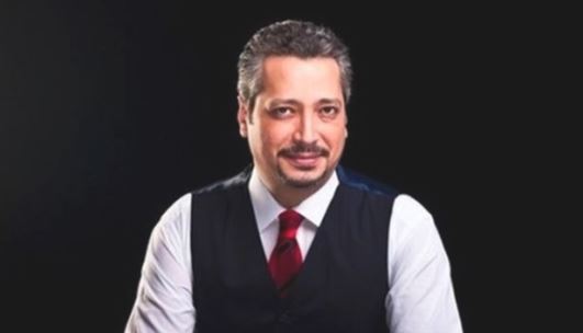 الإعلامى تامر أمين