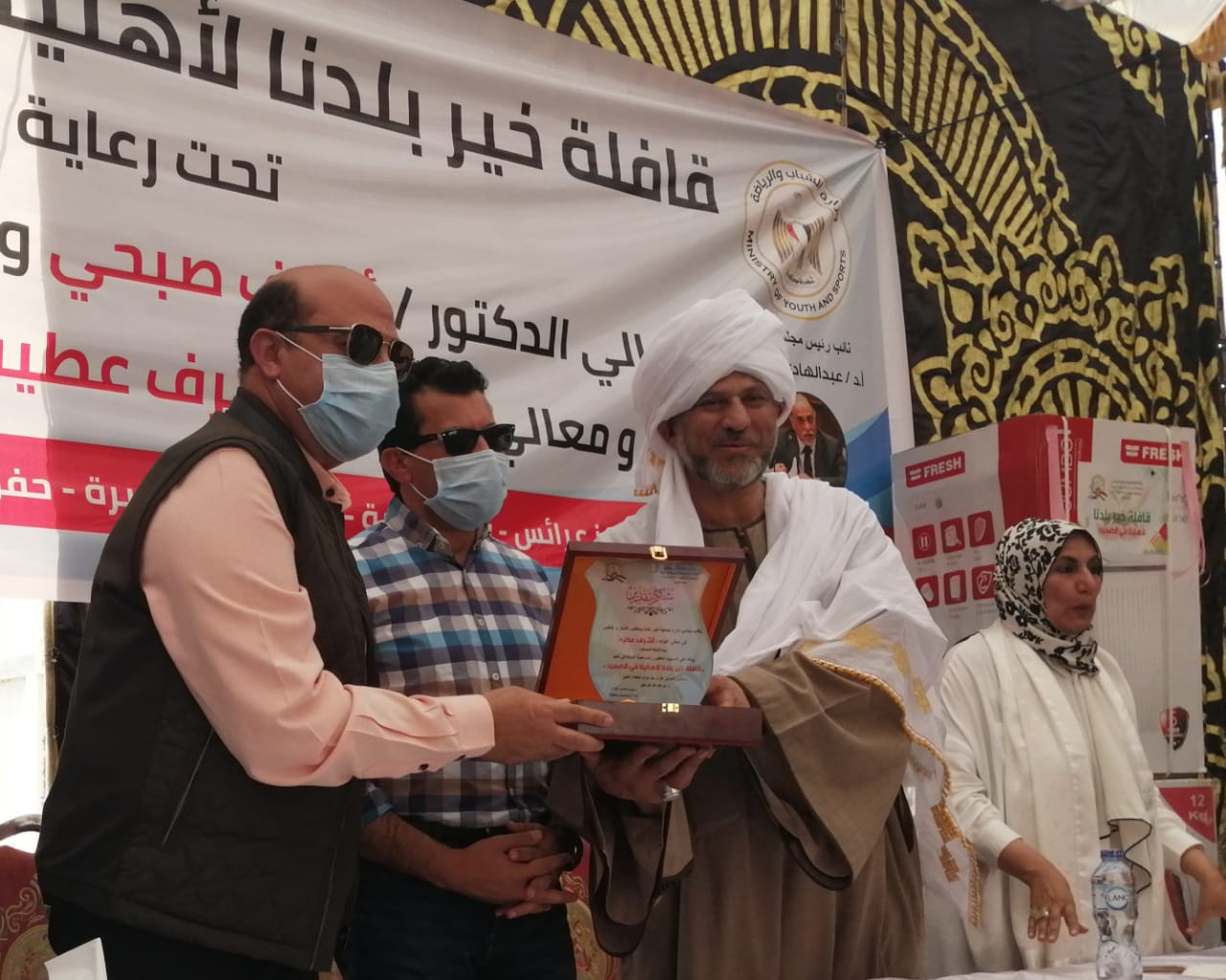 تدشين قافلة خير بلدنا بأسوان تدشين قافلة خير بلدنا بأسوان