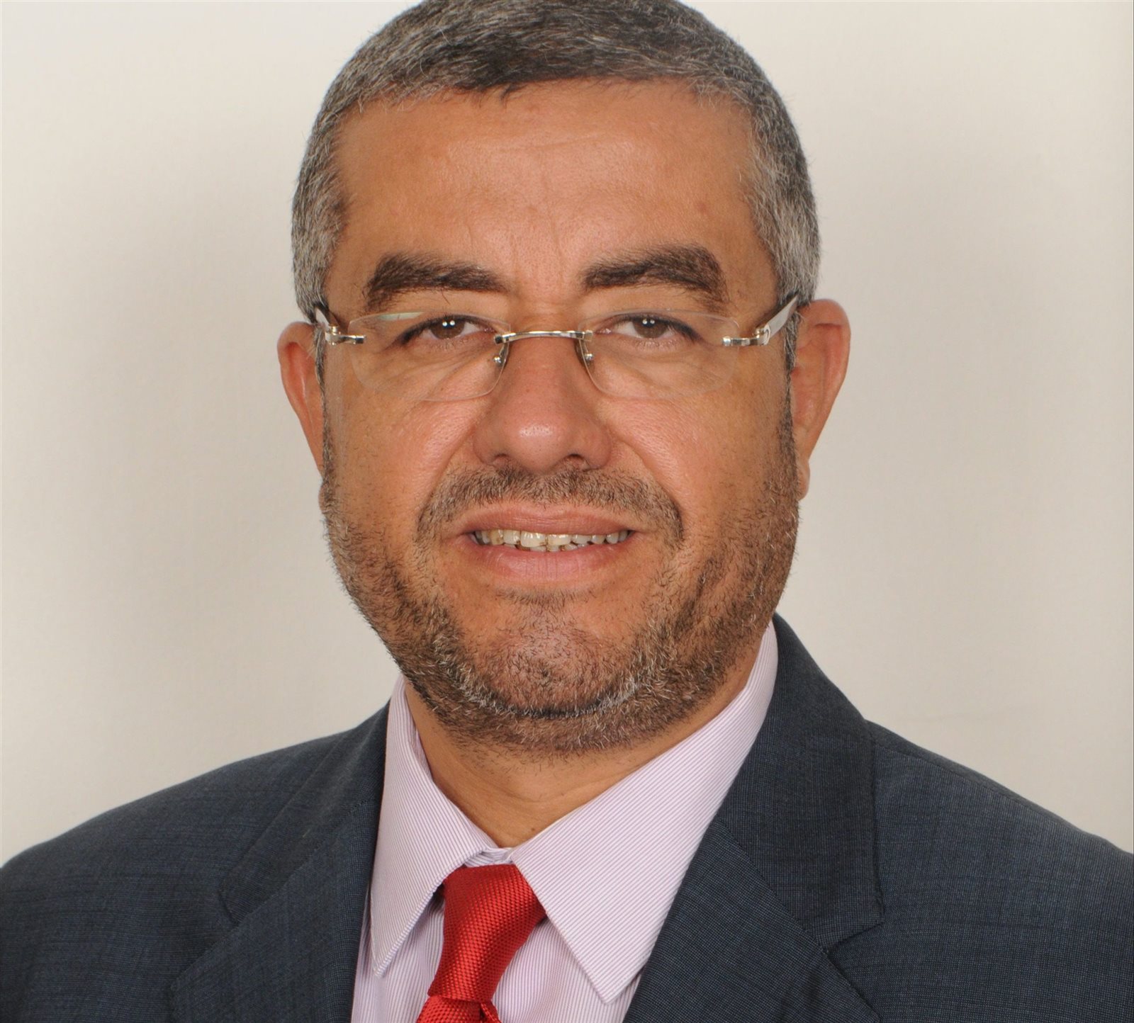 النائب عماد سعد حموده