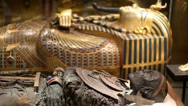 وزير الاثار يكشف ملامح وخطة موكب المومياوات
