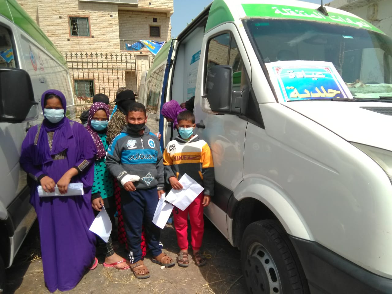 القوافل الطبية 