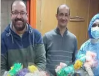 إهداء الورد في العزل 