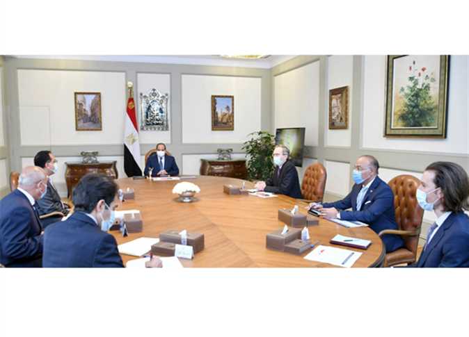 الرئيس السيسي  يستقبل رئيس مجموعة "ألستوم" الفرنسية