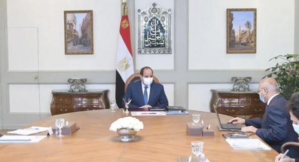 اجتماع الرئيس السيسي بوزير النقل 