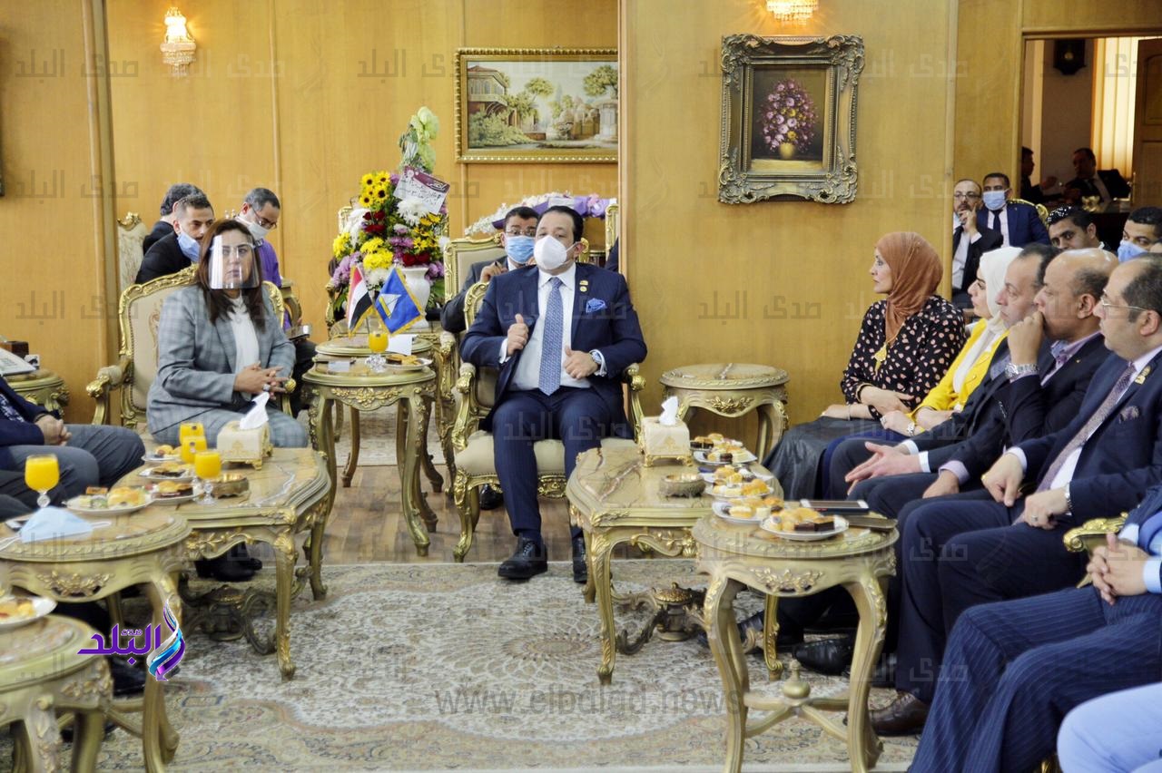 محافظ دمياط