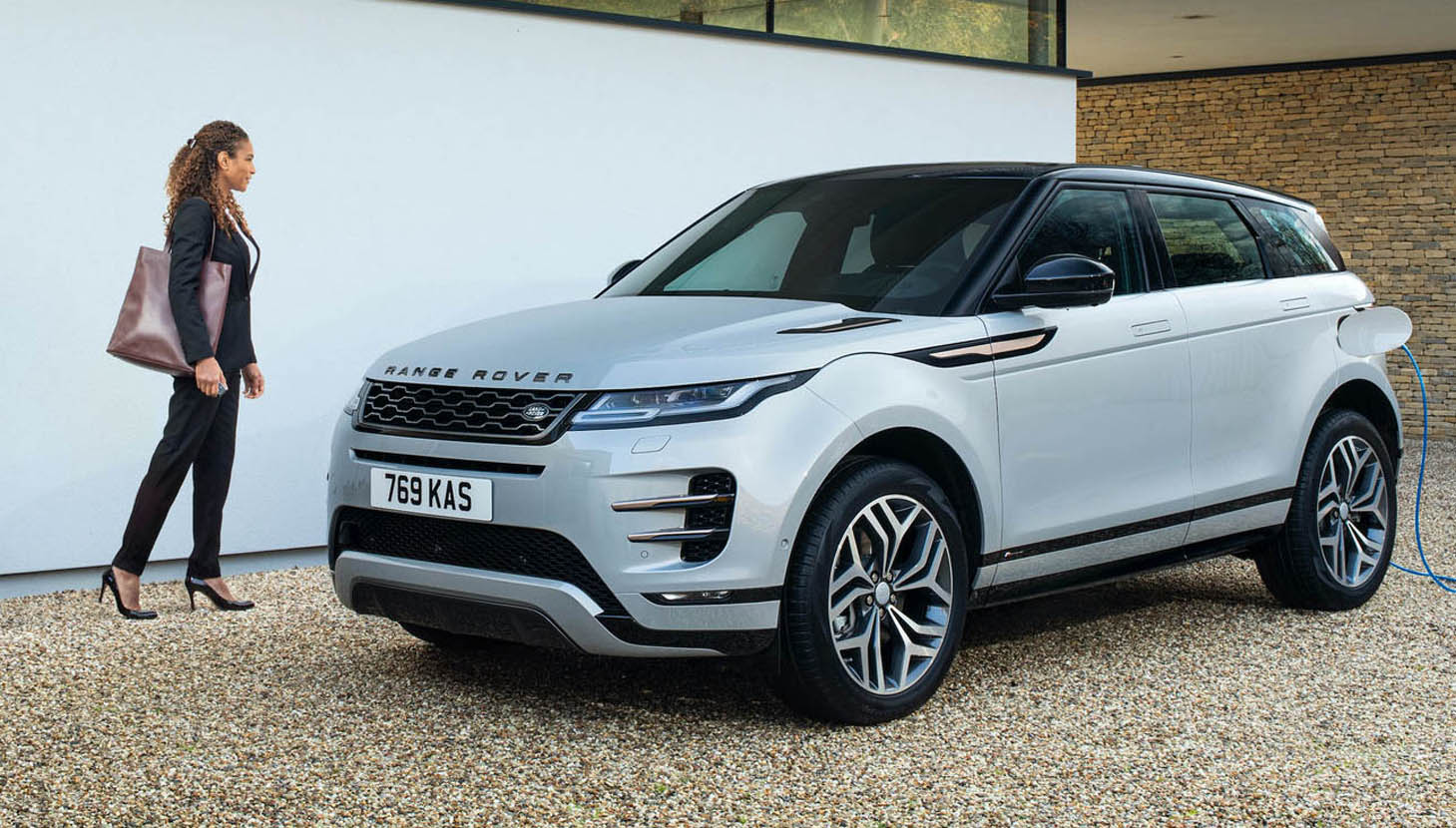 رانج روفر إيفوك P300 HSE موديل 2020