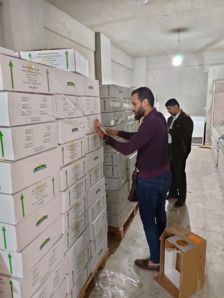ضبط اغذية فاسدة 