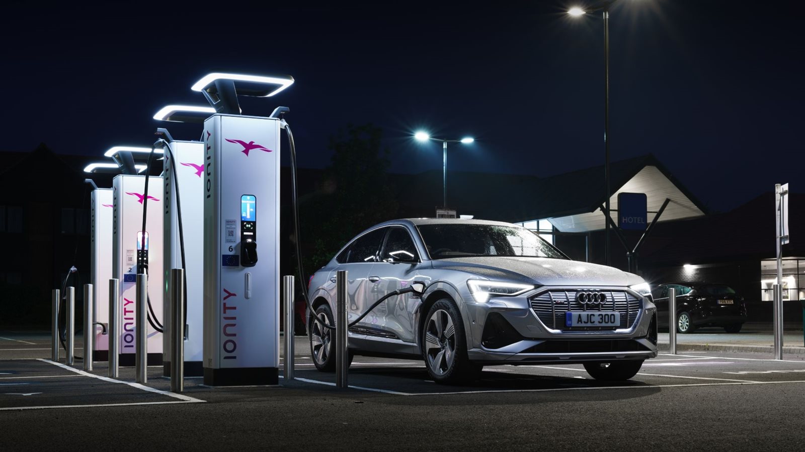 حظر سيارات البنزين