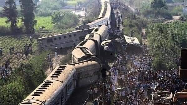 القطار 