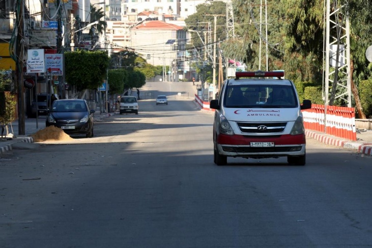 بلدة عربية تبدأ فرض حظر التجوال والإغلاق
