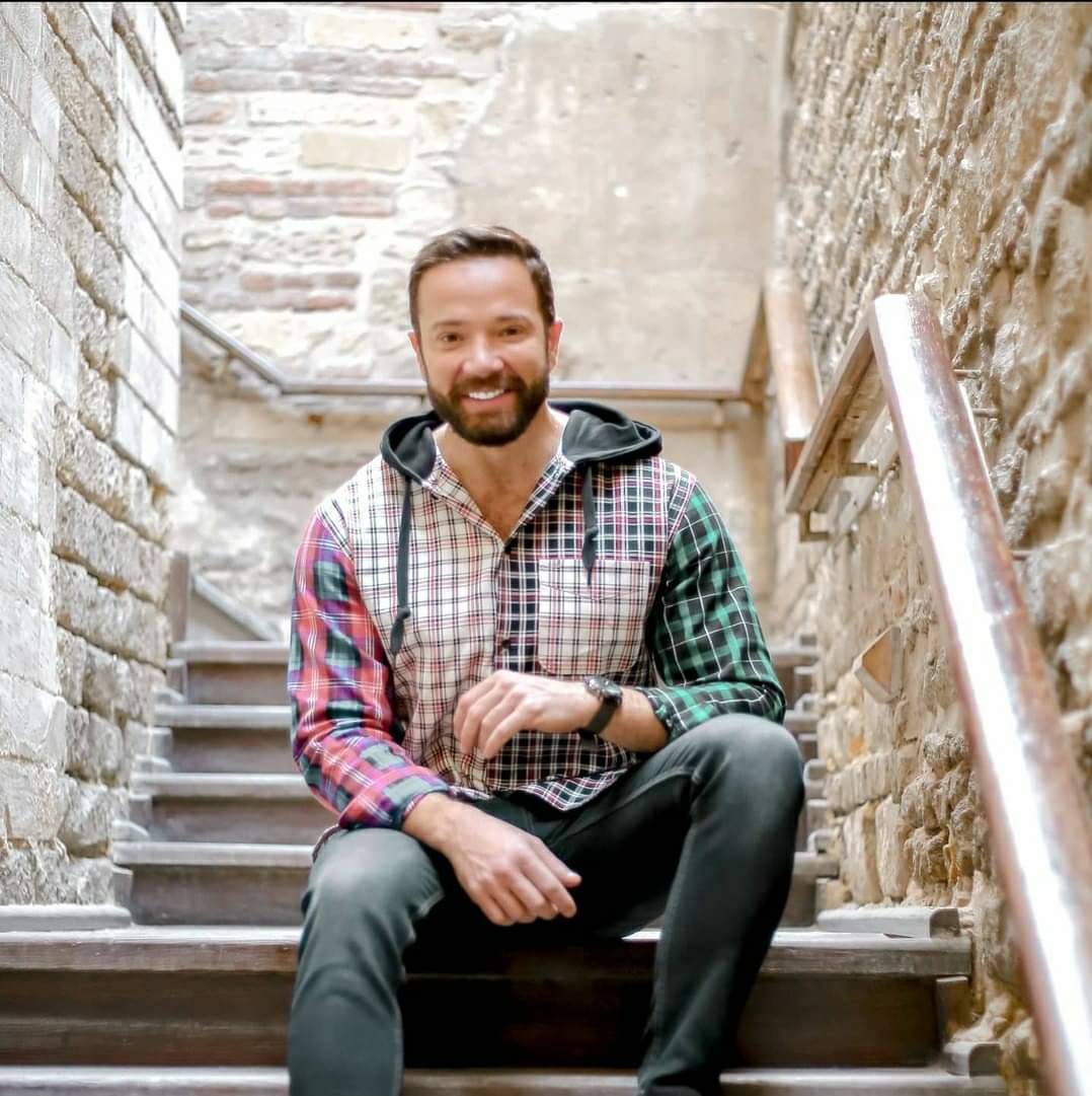 الإعلامي تامر شلتوت