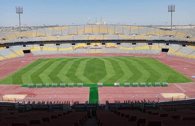 ملعب برج العرب