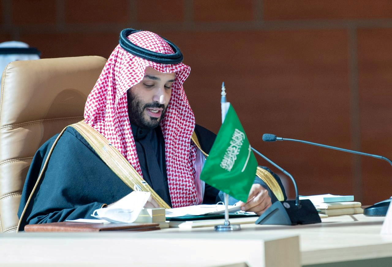 ولي عهد السعودية يبحث مع أمير قطر مبادرة الشرق الأوسط الأخضر