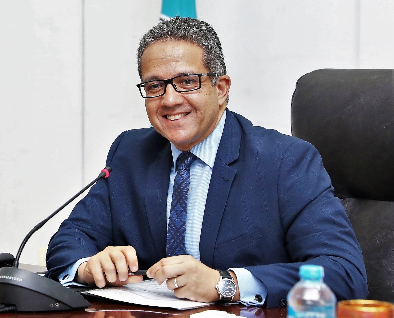 خالد العناني 