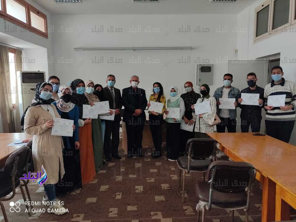 جانب من التكريم